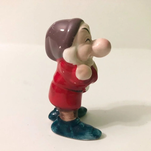 Grumpy Figurine Snow White  Dwarfs Disney Figure 3 Inch Tall - Picture 7 of 14